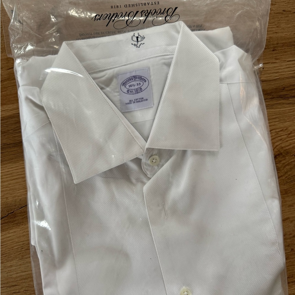 Brooks Brothers Classic White Dress Shirt